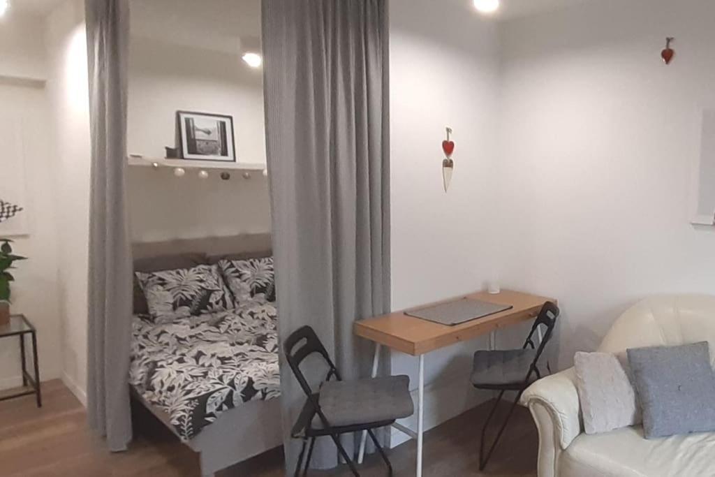 Lemuria Apartament Szkolna Centrum Legnica Exteriör bild