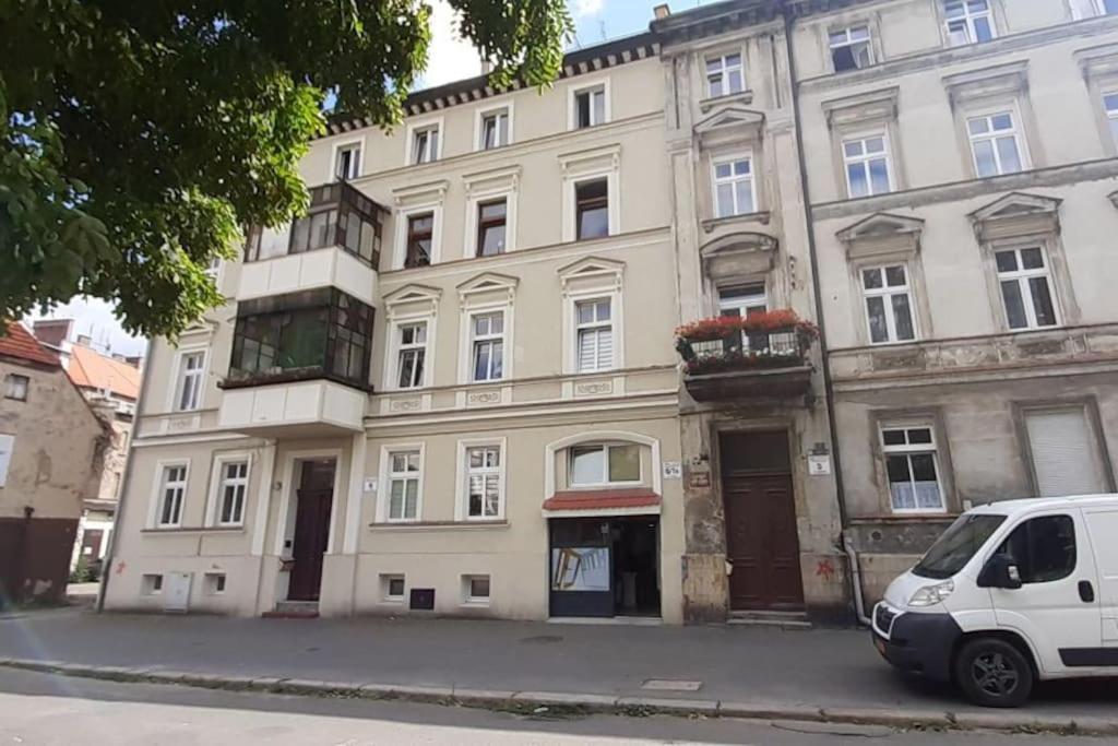 Lemuria Apartament Szkolna Centrum Legnica Exteriör bild