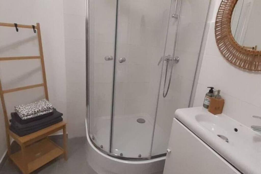 Lemuria Apartament Szkolna Centrum Legnica Exteriör bild